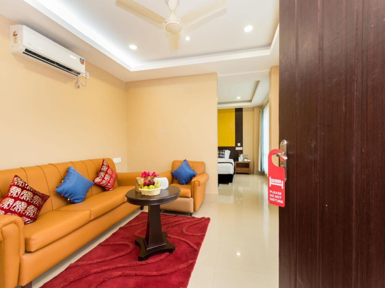 Central Courtyard Boutique Hotel Siliguri Exterior foto